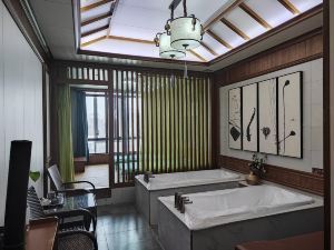 Xingcheng Shenglange Hot Spring Bathing Hotel