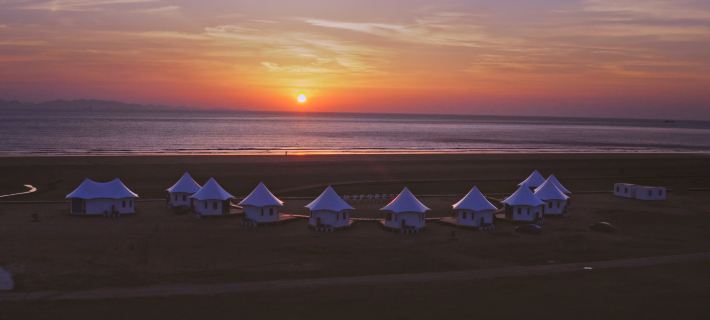 My forest-east sea Beach Resort Homestay Hotele w: Powiat Daishan