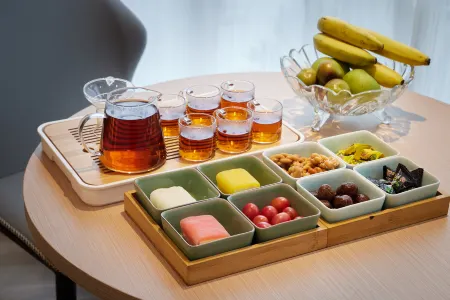 Yichang Acura Hotel (Wuyue Plaza Branch of Three Gorges University) Отели рядом с достопримечательностью «The Xiling Gorge “Happy Valley”»