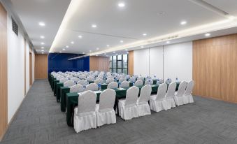 Holiday Inn Express Kunming Xueli