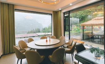 Yichang Pusu Shiguang Homestay