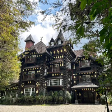 Senboard Manor 종이 돔 주변 호텔