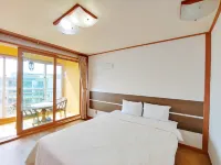Bomulsum Hotels near Bong-Wonsa