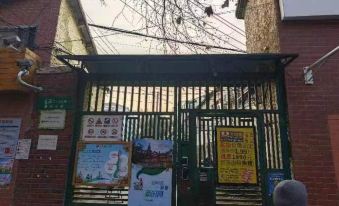 Shanghai Yaoting lingju (  North Xiangyang Road Branch)