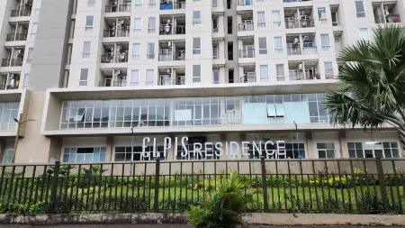 Studio Room JiExpo Kemayoran (Min Stay 3 Nights) Отели рядом со станцией Stasiun Pasar Senen