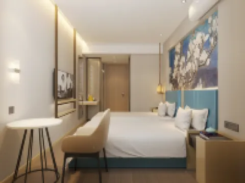 Magnotel Hotel (Jinan Daminghu Kuanhouli) Hotels near Heihu Spring