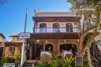 Flores da Praça Inn