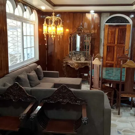 Topaz Bed and Breakfast Hotel