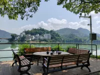 Bama Dream Lake Homestay
