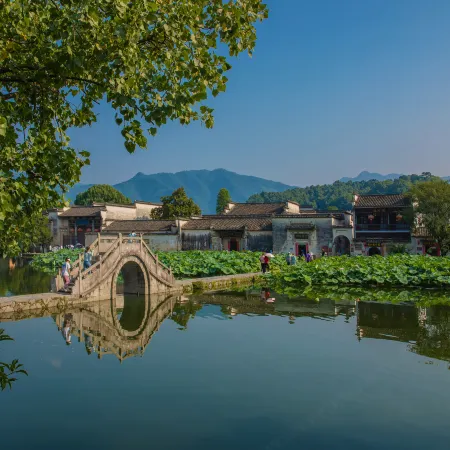Hongcun Scenic Area Homestay at Shanyun Homestay