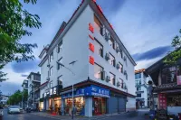 Ruyi Hotel (Lijiang Ancient City)