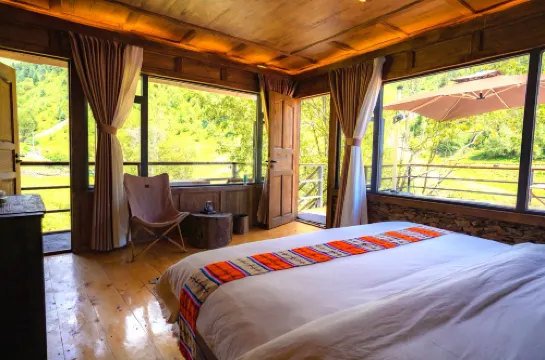 Tawu. Rexi Akcang Homestay