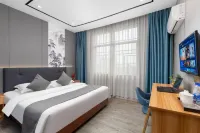 Gongqingcheng Jiangsheng Business Hotel