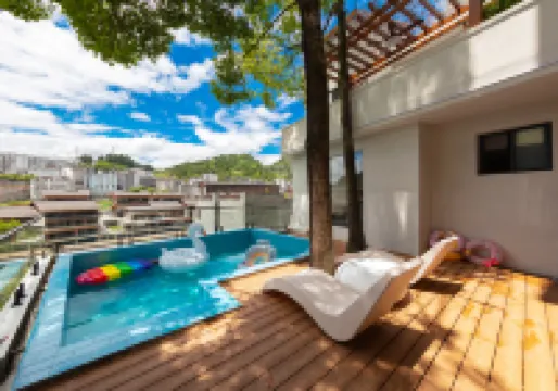 Yuexia Vacation Courtyard (Phoenix Ancient City Branch)