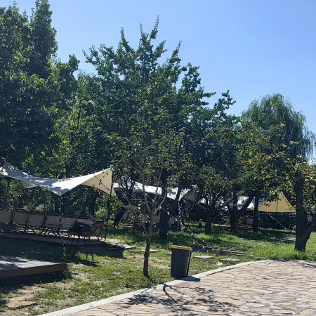 Yushe Dan'er Farmhouse Fun
