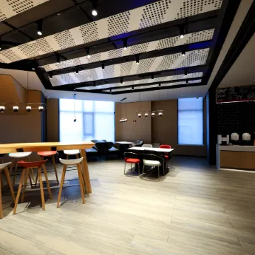 Ibis Hotel (Changbai Mountain Erdaobaihe Town Branch