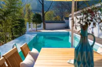 Jiuhuashan yimingyouju Homestay - สระว่ายน้ำแบบอินฟินิตี้