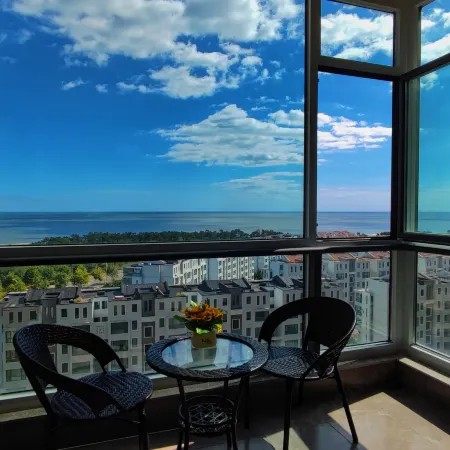 Golf Scenic Apartment (Huaihe Road)