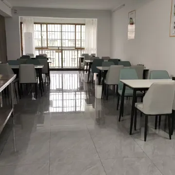 Pingjiang Jinlai Hotel