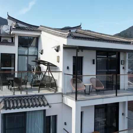 Wuhao Lodge