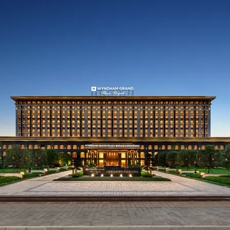 Wyndham Grand Plaza Royale Longchang