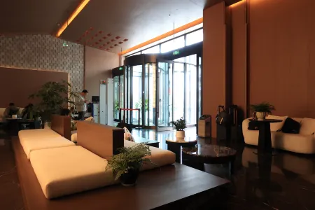 Building  A  Lake International Hotel