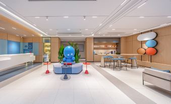 Home Inn·NEO (Dehong Mangshi Jin Kongque Avenue Airport Branch)