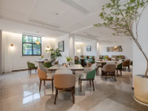 Pu LAN ding feng hotel Hoteles en Lanping