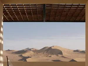Arana Dunhuang