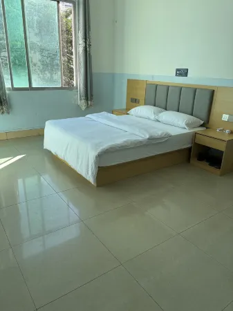 Funing County Warm  hotel Отели в г. Фунин