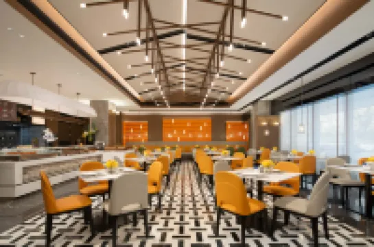 Kaifeng Millennium City Park Hampton by Hilton Hotel