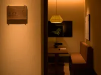 敦煌夜市甘泉路亞朵見野飯店