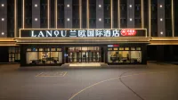 LANOU International Hotel - Parkering