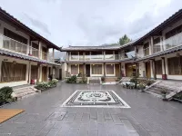 錦暖・超広角日照金山観景・田園秘境庭院（麗江地中海リゾート景区） - 駐車場