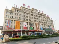 Moli International Hotel - parking