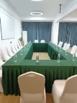 Yiqun Hotel (Guiping Xishan Xinggui Road) - parkir