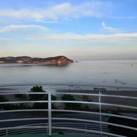 Ocean & Hills Resort