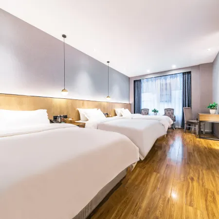 Bamboo Boat Light Luxury Hotel (Renmin Road, Huichuan District, Zunyi)