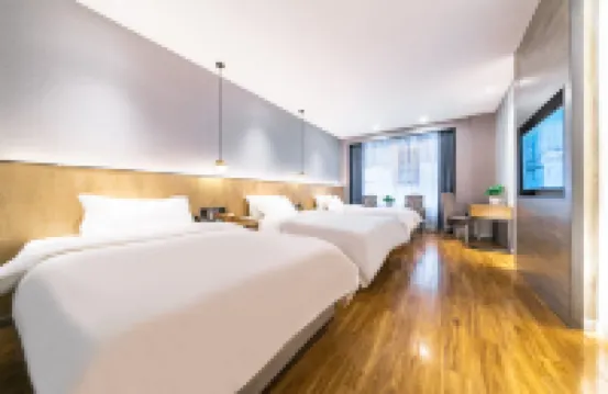 Bamboo Boat Light Luxury Hotel (Renmin Road, Huichuan District, Zunyi)