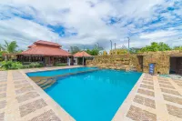 RedDoorz Plus @ Starhomes Olivianville Hotels in Tarlac City