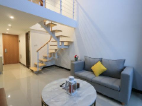 奥斯汀公寓(佛山荷新店) - 豪华复式大床房