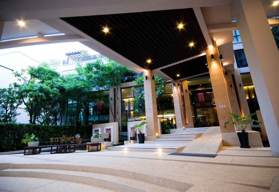 Tara Mantra Cha-Am ResortOver view