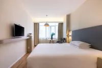 HanTing Hotel (Xiamen Zhongshan Road Pedestrian Street Datong Road) Hotels in Xiamen