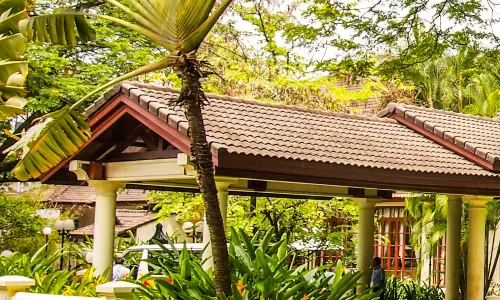 Settha Palace Hotel