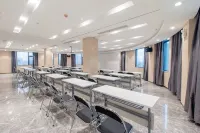 MAPLE Hotel