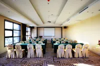 保定興芮ホリデイホテル