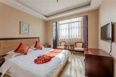 Hongqi Hotel Hotels near Xuanchen Square