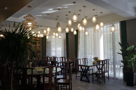 Anji yunxiangu B & B Отели рядом с достопримечательностью «wu he cun»