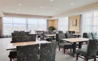 Yunduo Qingyu Hotel (Xingguo Railway Station Branch)