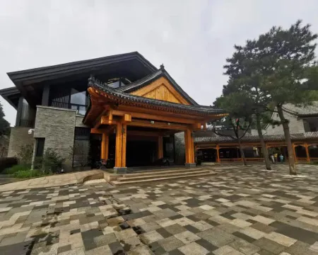 Jinshanling Great Wall Hotel Hotels in Luanping